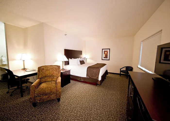 Cobblestone Inn & Suites - Manchester